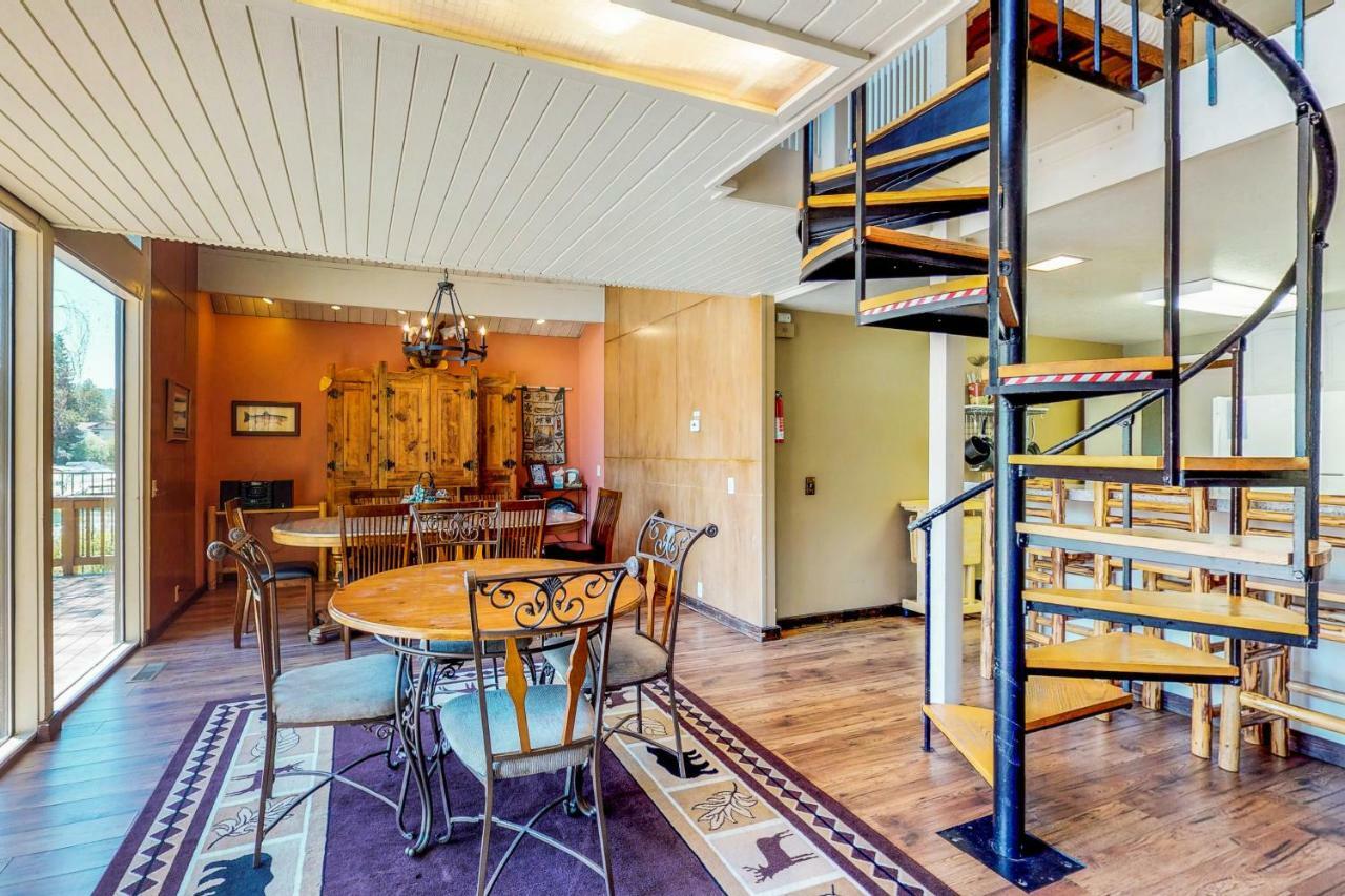 Вилла Waterfront Apres' Ski Cabin Саус Лэйк Тахо Экстерьер фото