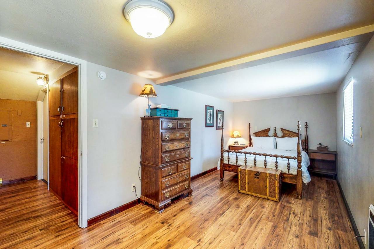 Вилла Waterfront Apres' Ski Cabin Саус Лэйк Тахо Экстерьер фото