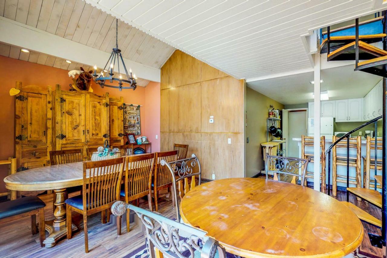Вилла Waterfront Apres' Ski Cabin Саус Лэйк Тахо Экстерьер фото