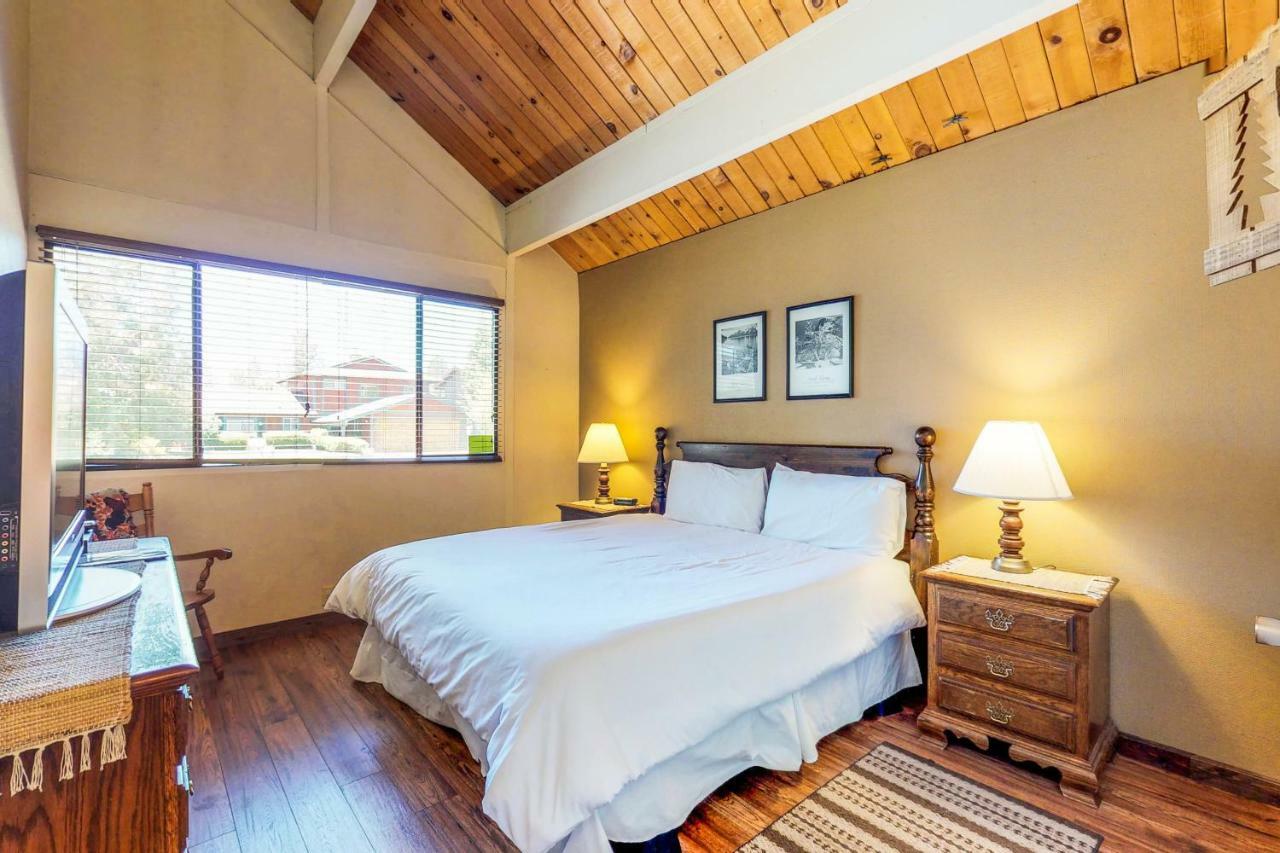 Вилла Waterfront Apres' Ski Cabin Саус Лэйк Тахо Экстерьер фото